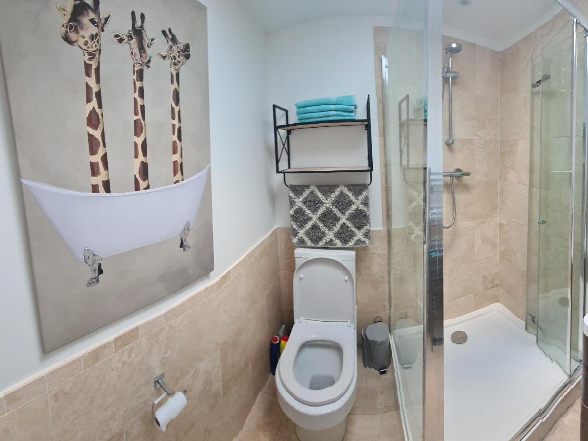 2 Bed Home From Home Apartments Λονδίνο Εξωτερικό φωτογραφία