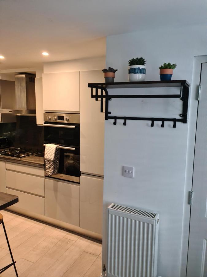 2 Bed Home From Home Apartments Λονδίνο Εξωτερικό φωτογραφία
